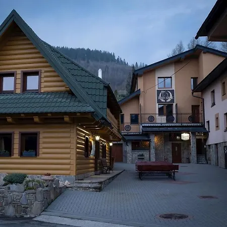 Kamzik A Drevenica Guest house 2*