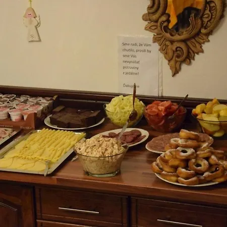 Kamzik A Drevenica Guest house 2*