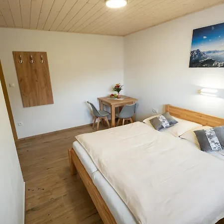 Guest house Kamzik A Drevenica